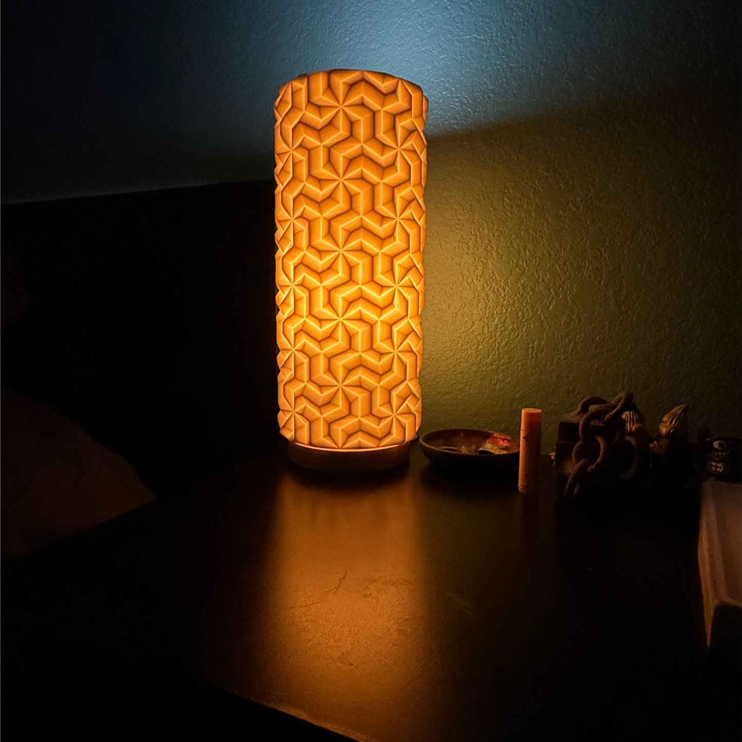 Triweave Lamp