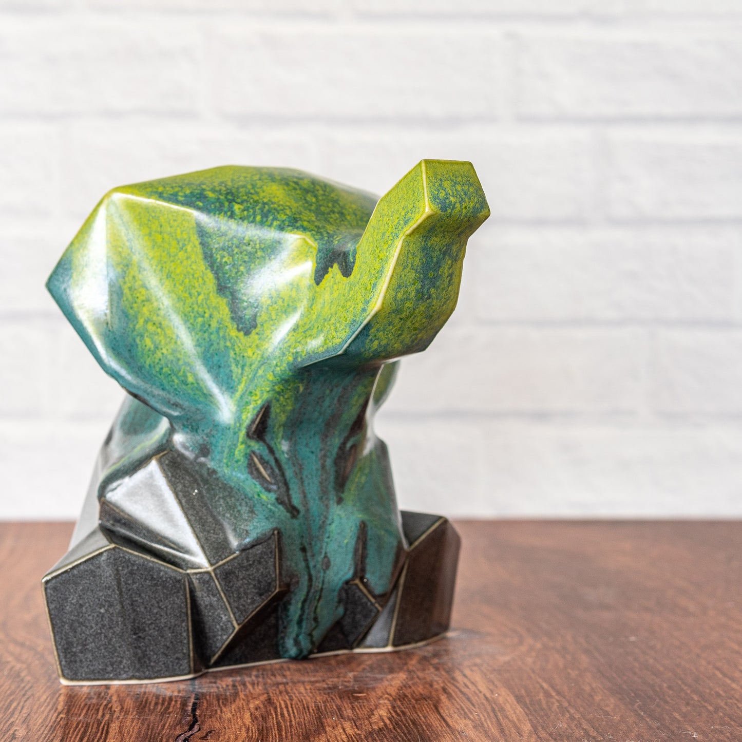 #154 - Medium Elephant