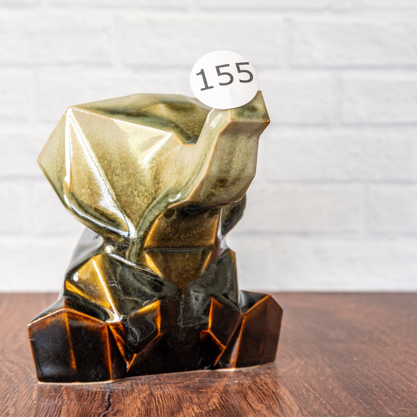 #155 - Medium Elephant