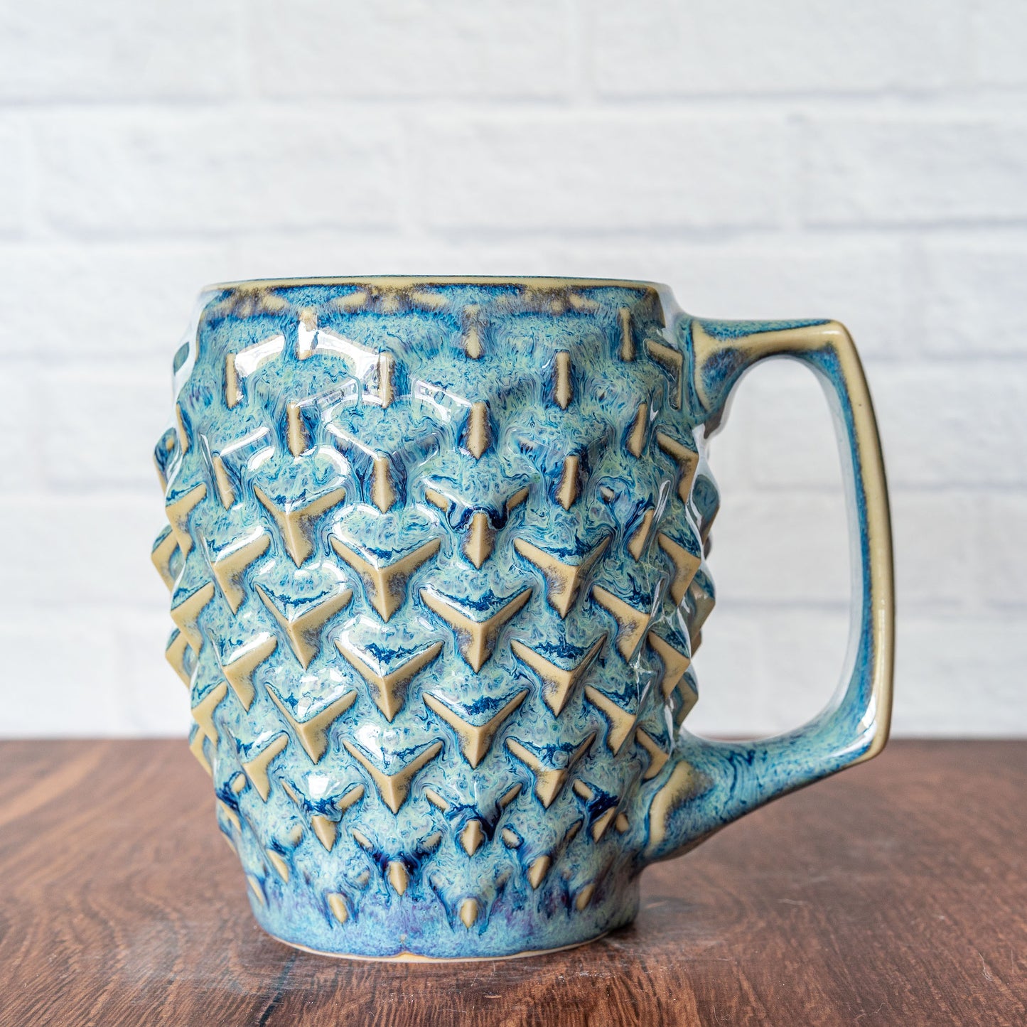 20oz 'Riptide' Cubes Mug