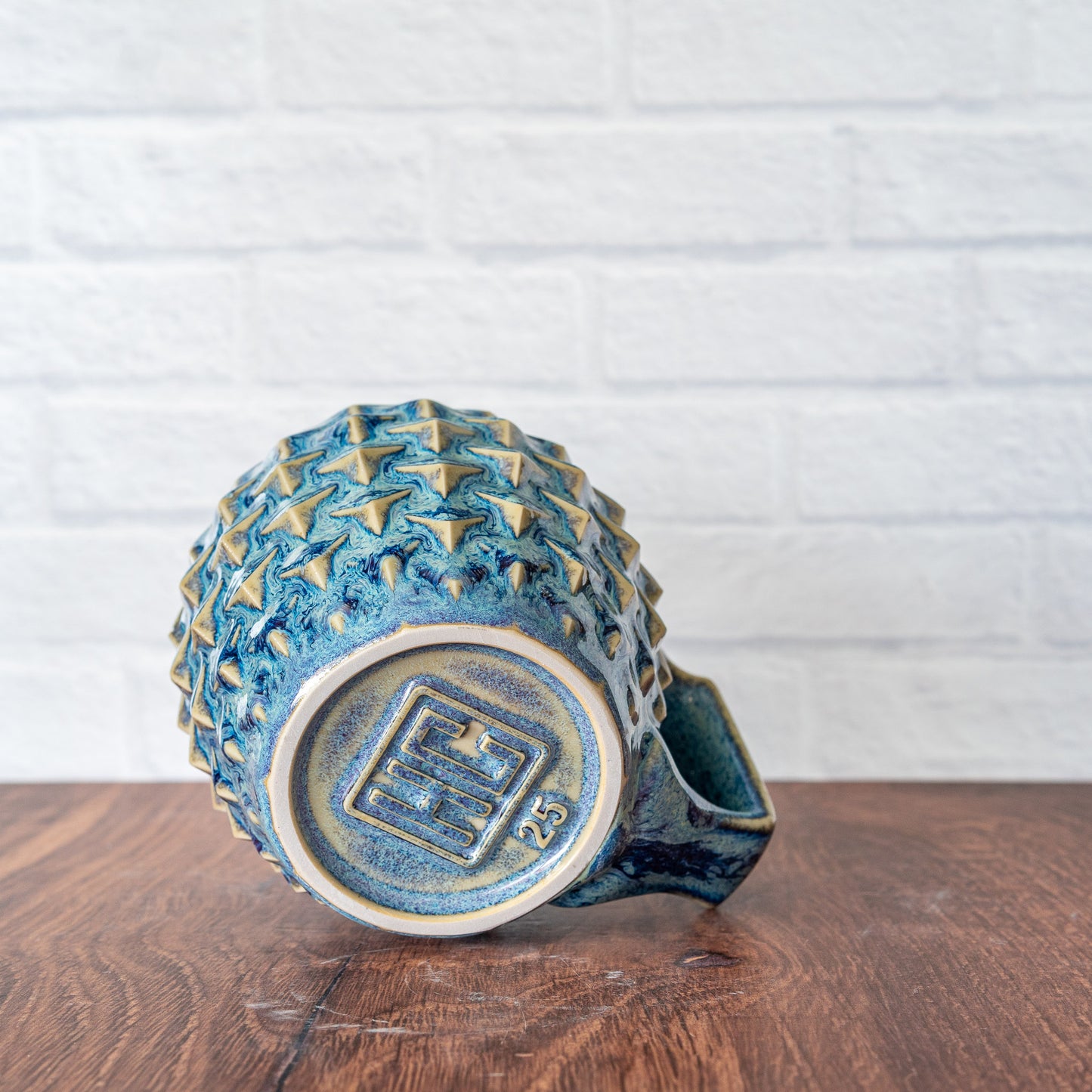 12oz 'Riptide' Cubes Mug