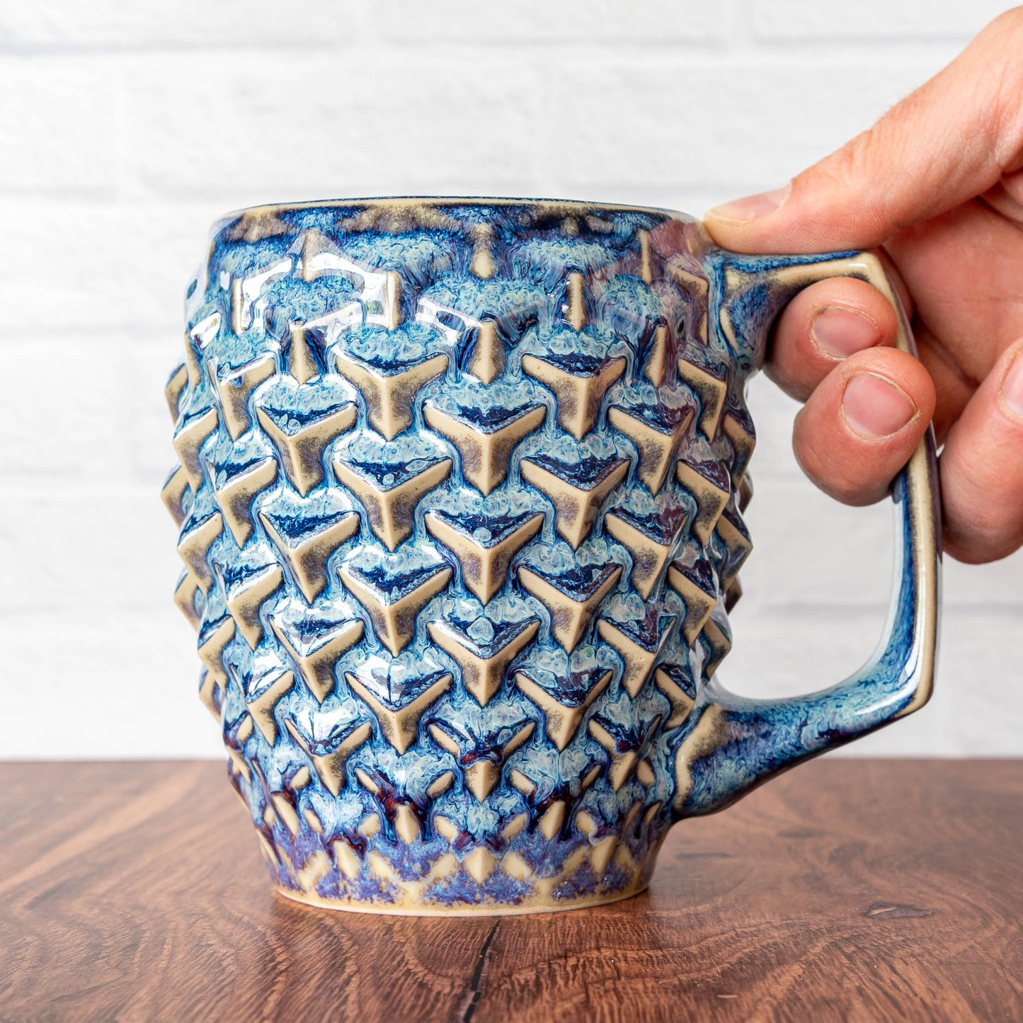 20oz 'Riptide' Cubes Mug