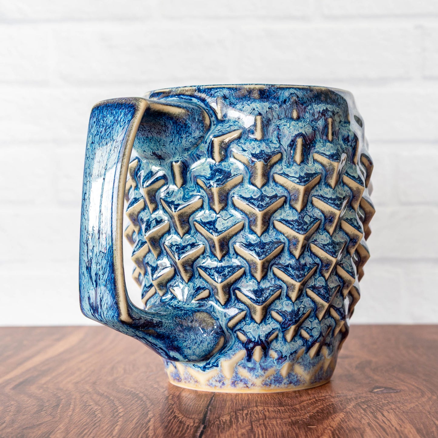 20oz 'Riptide' Cubes Mug