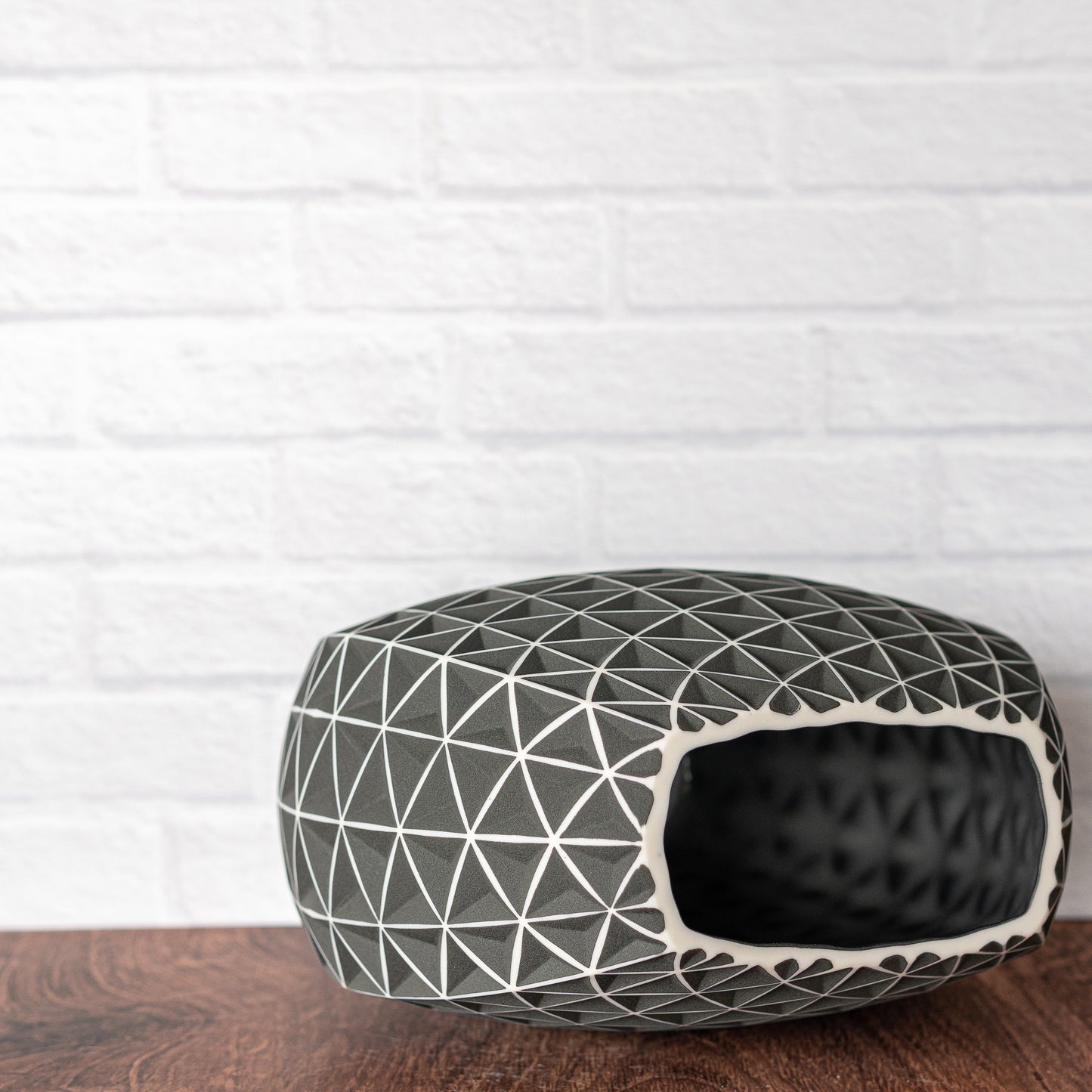 8" Isometric 'Matte Black' Vase