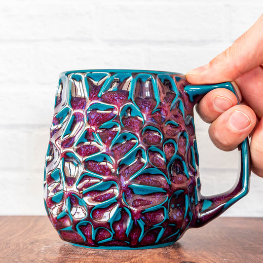 'Dragon Blood' Voronoi 16oz Mug