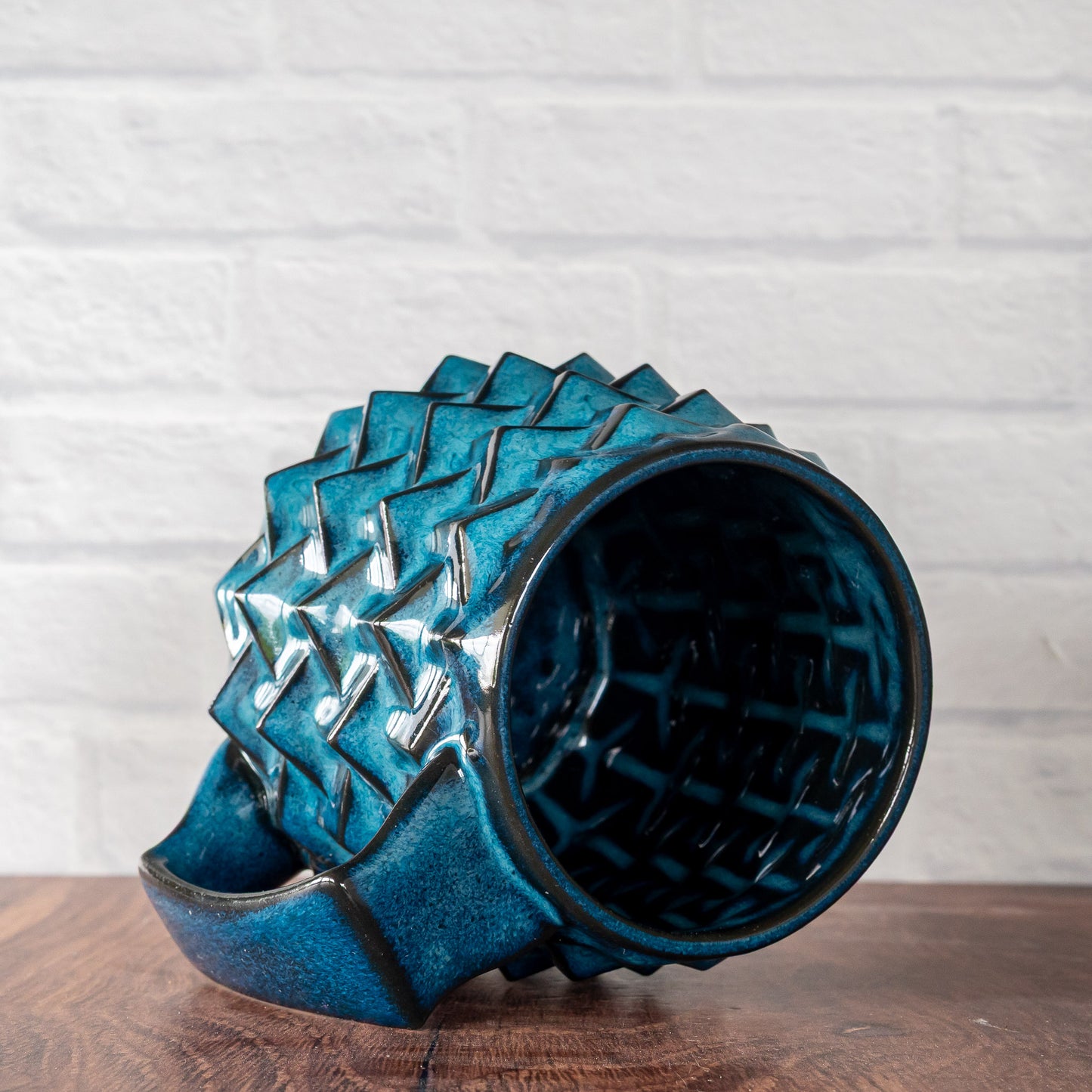 'Midnight Surf' Super Cubes 16oz Mug