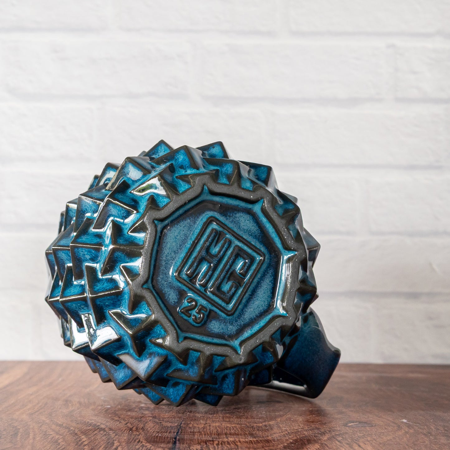 'Midnight Surf' Super Cubes 16oz Mug