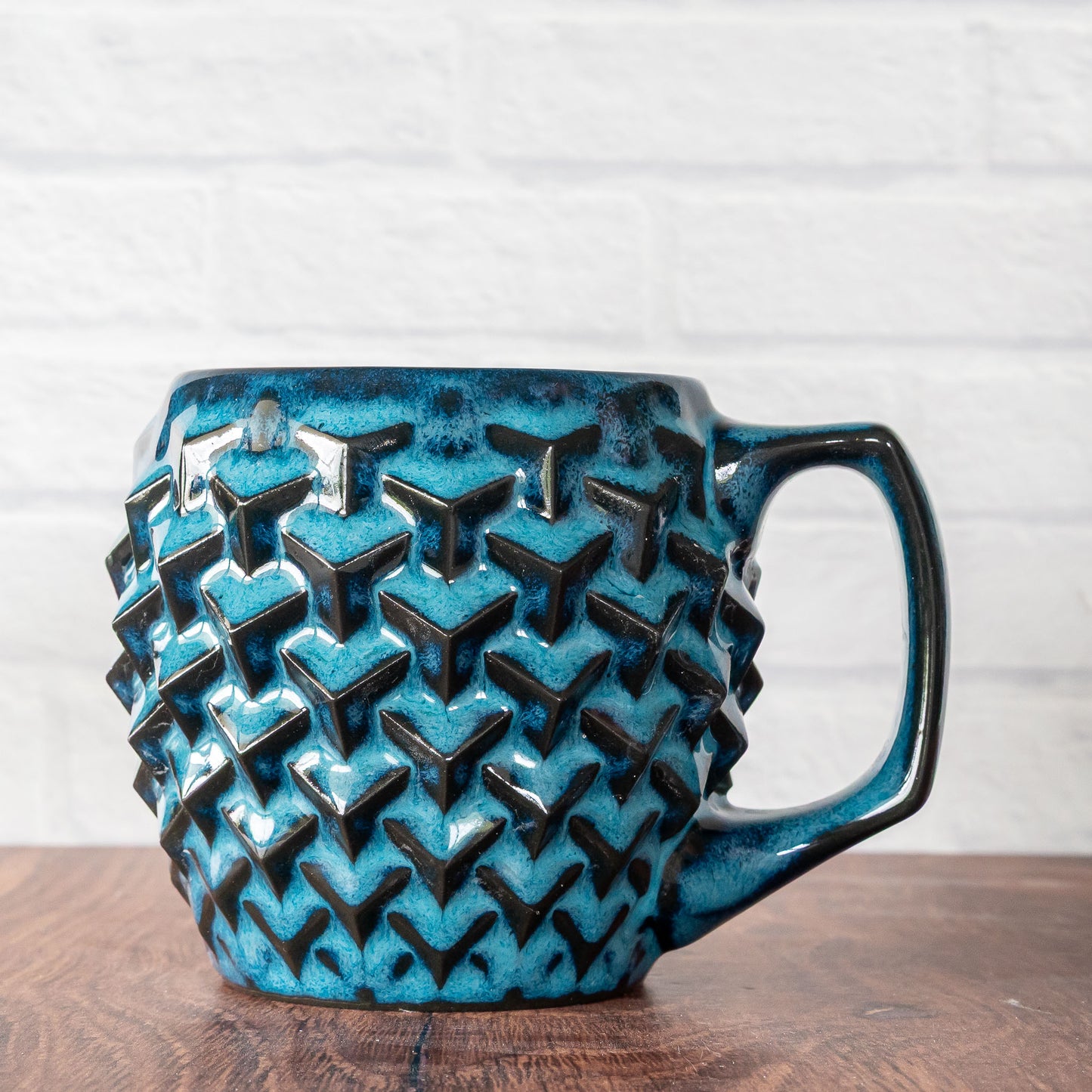 12oz 'Midnight Surf' Cubes Mug