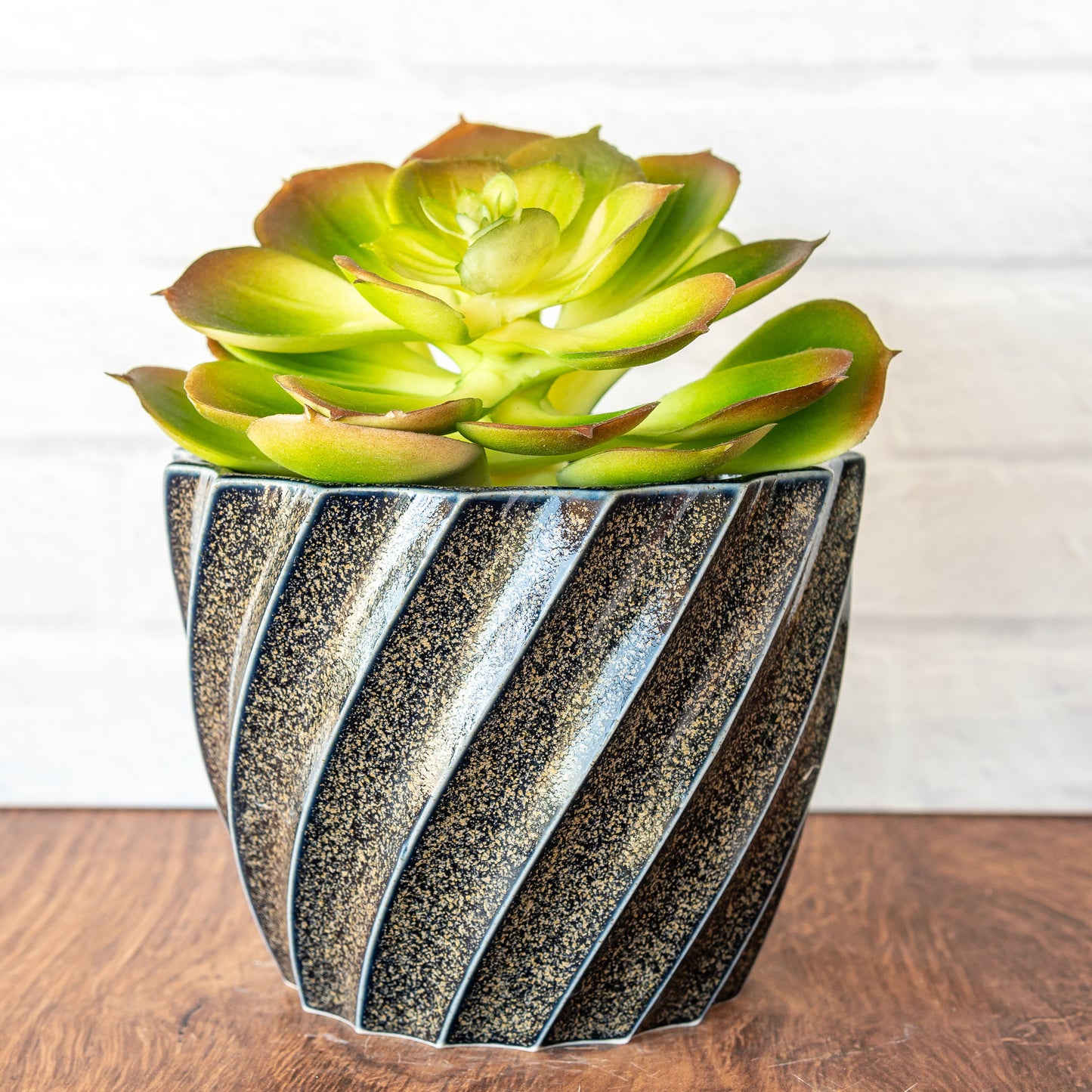4.5" Twist 'Blue Teadust' Short Planter
