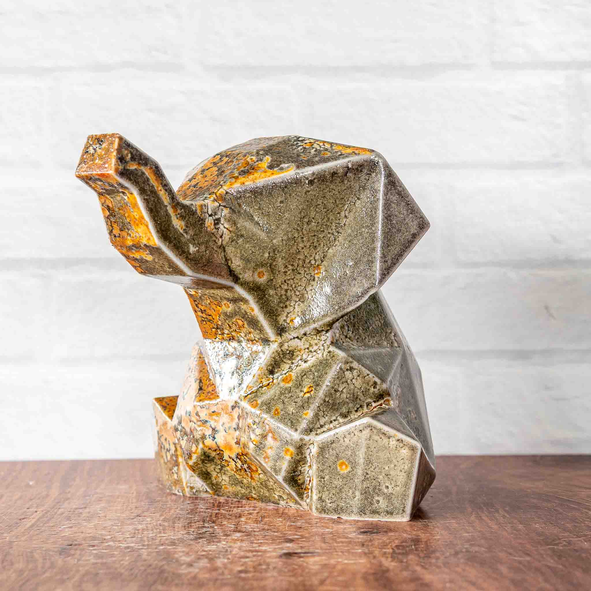 #186 - Medium Elephant