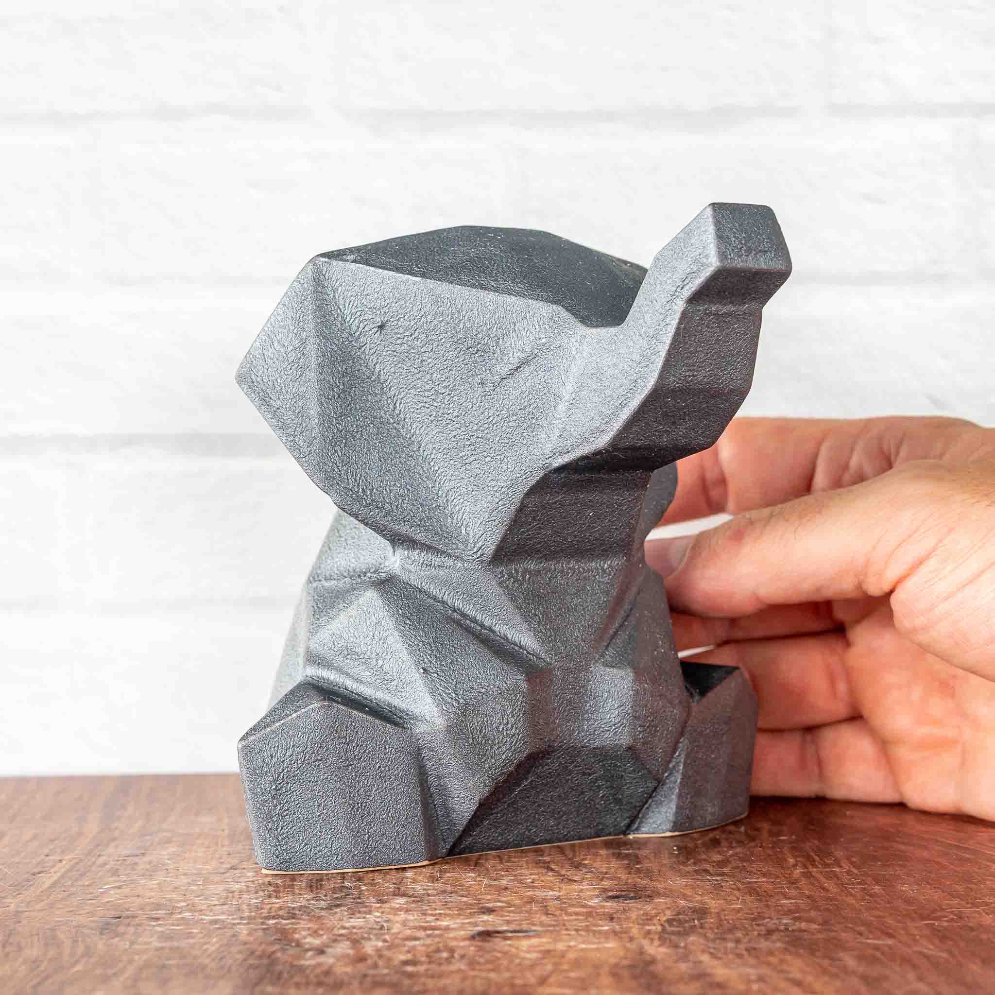 #187 - Medium Elephant