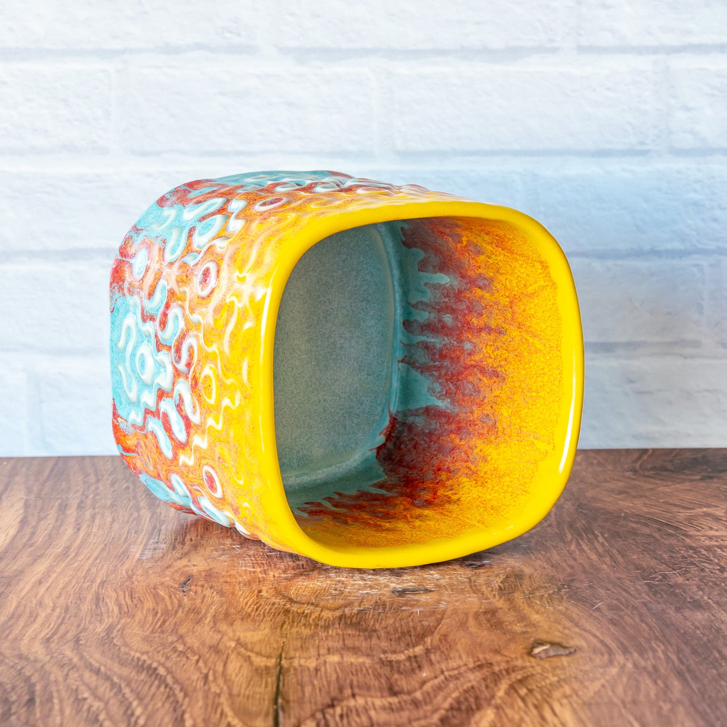 'Fire Coral' Stuff Holder