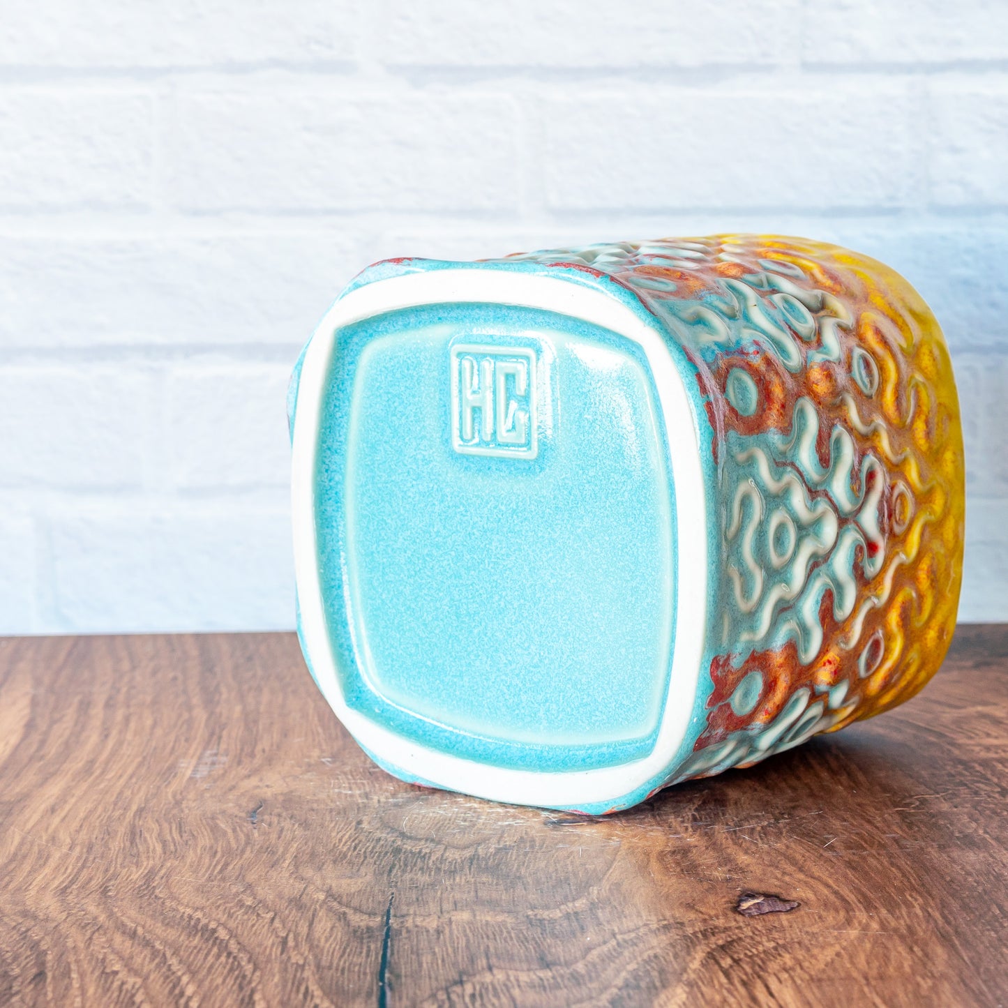 'Fire Coral' Stuff Holder