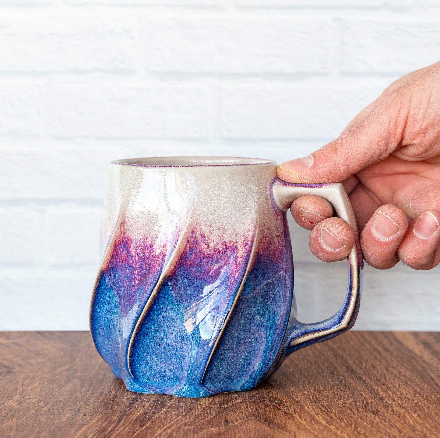 16oz Twist 'Magenta Fire' Mug