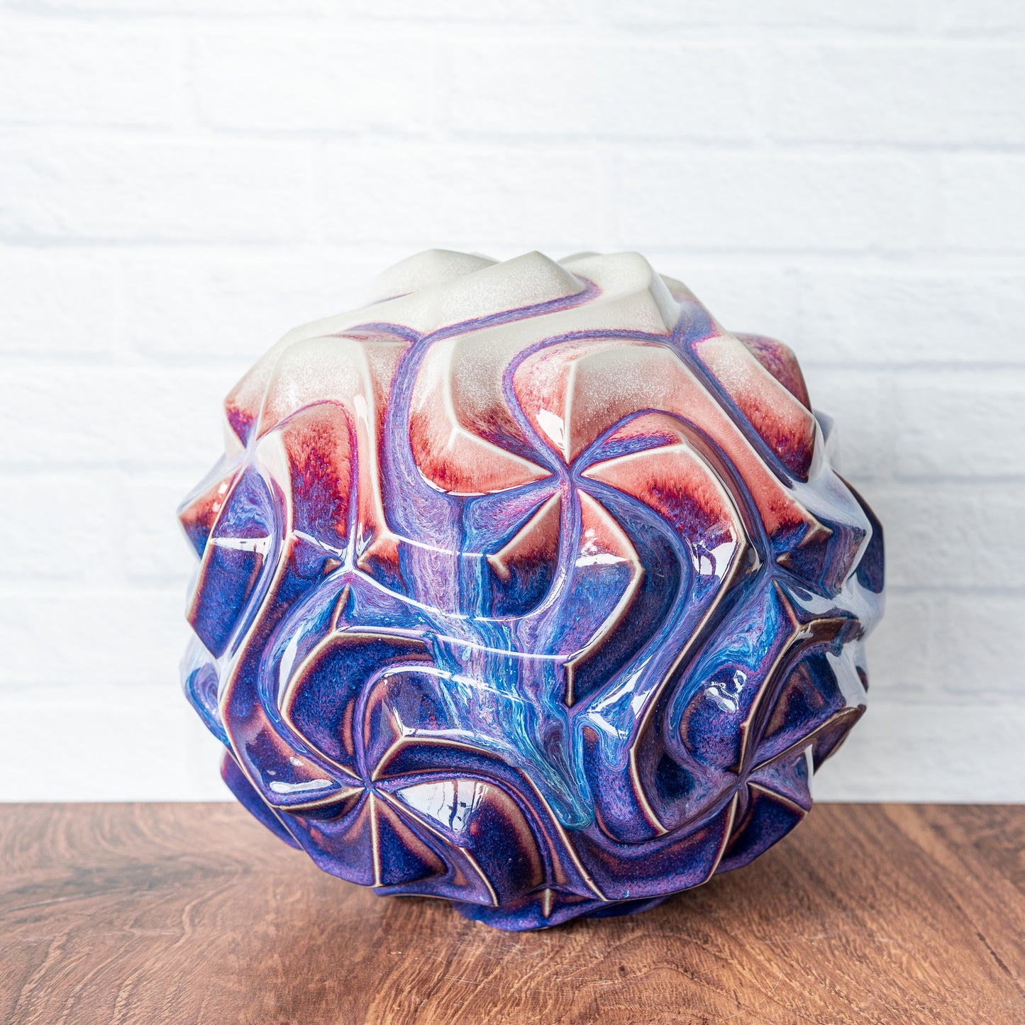 'Magenta Fire' Porcelain Spirahedron