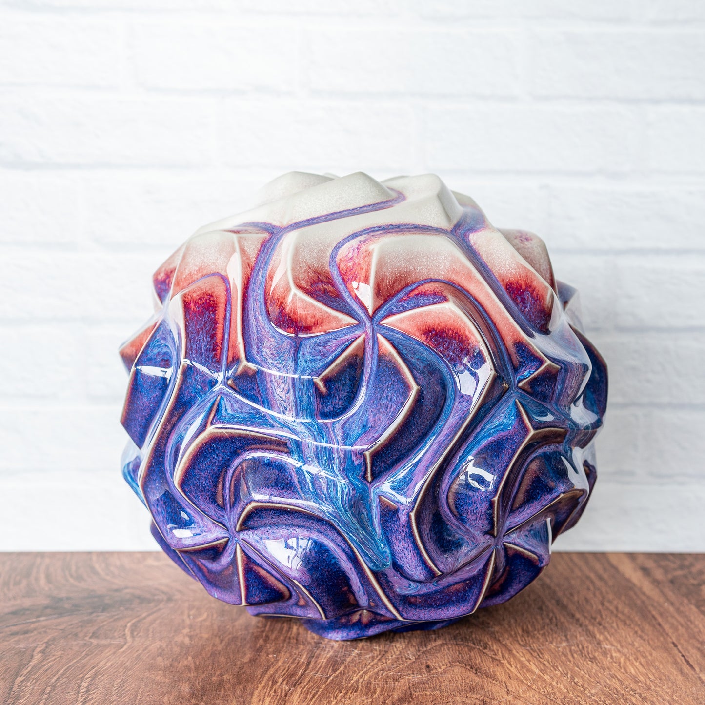 'Magenta Fire' Porcelain Spirahedron