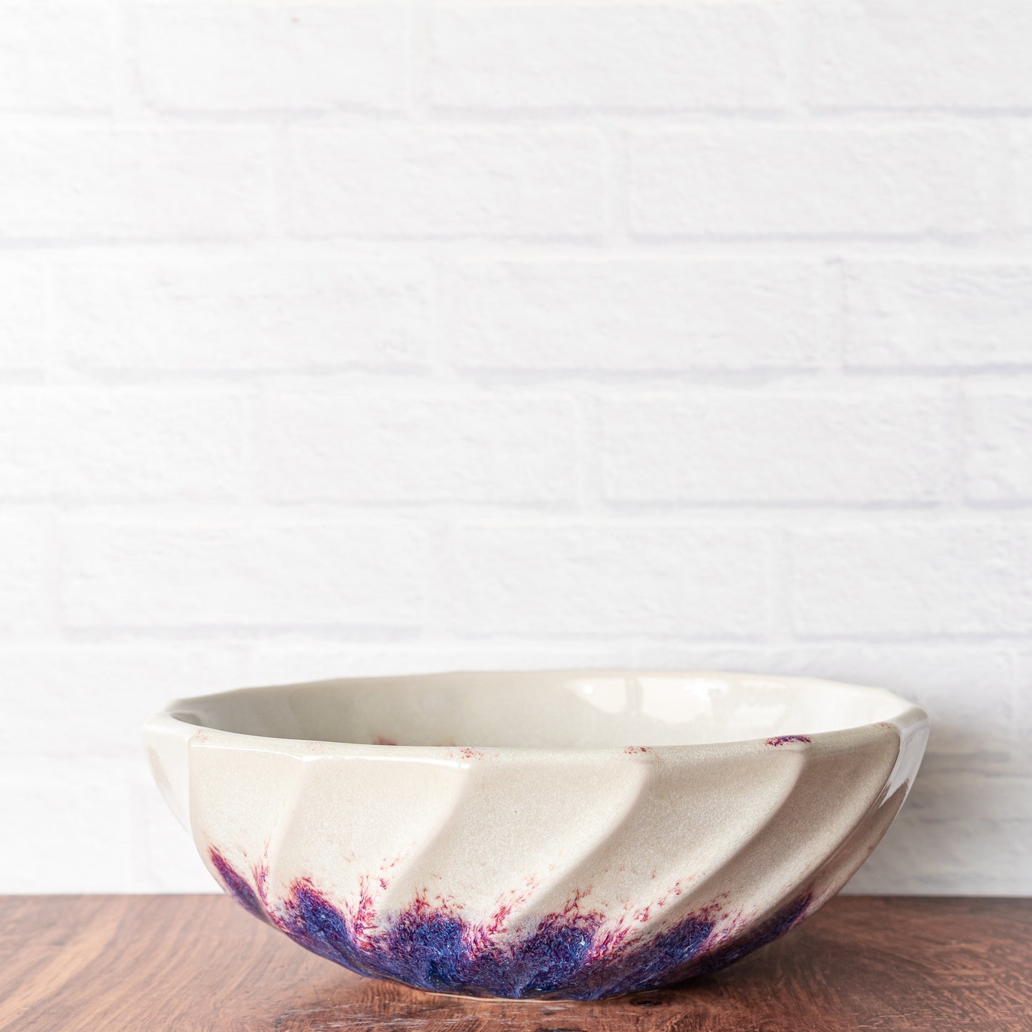 'Magenta Fire' Wide Bowl