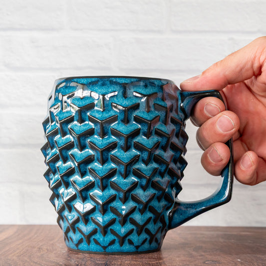 'Midnight Surf' Cubes 20oz Mug