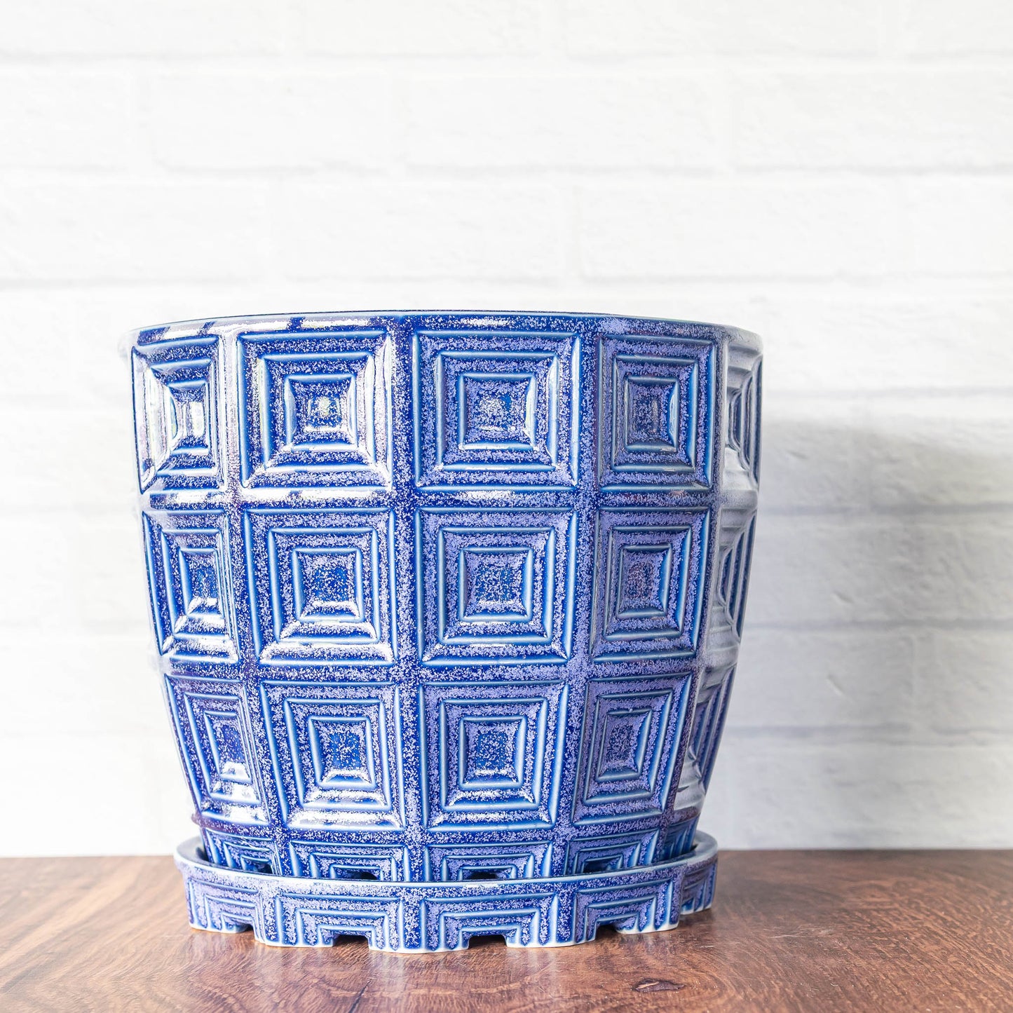 'Lavender Teadust' Squares Planter