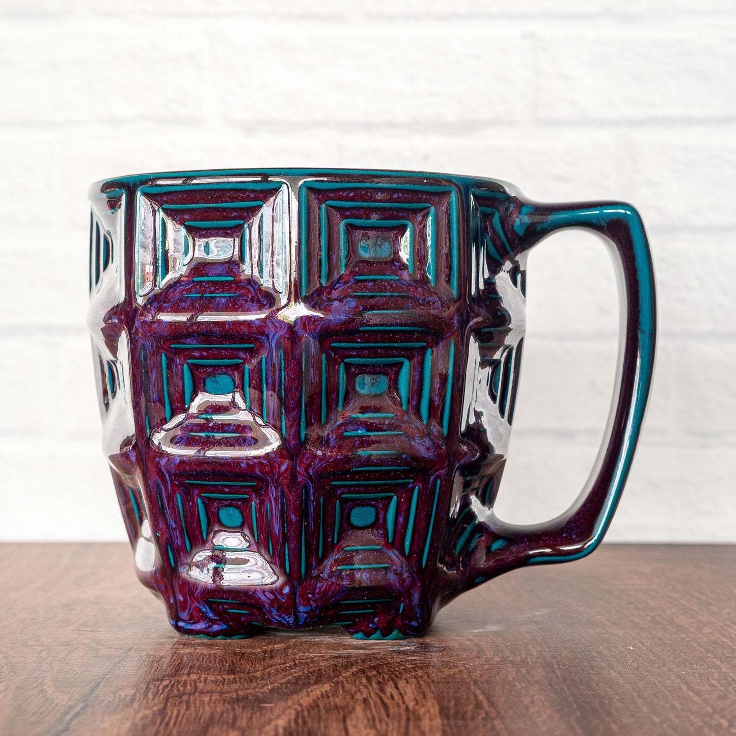 20oz 'Dragon Blood' Squares Mug