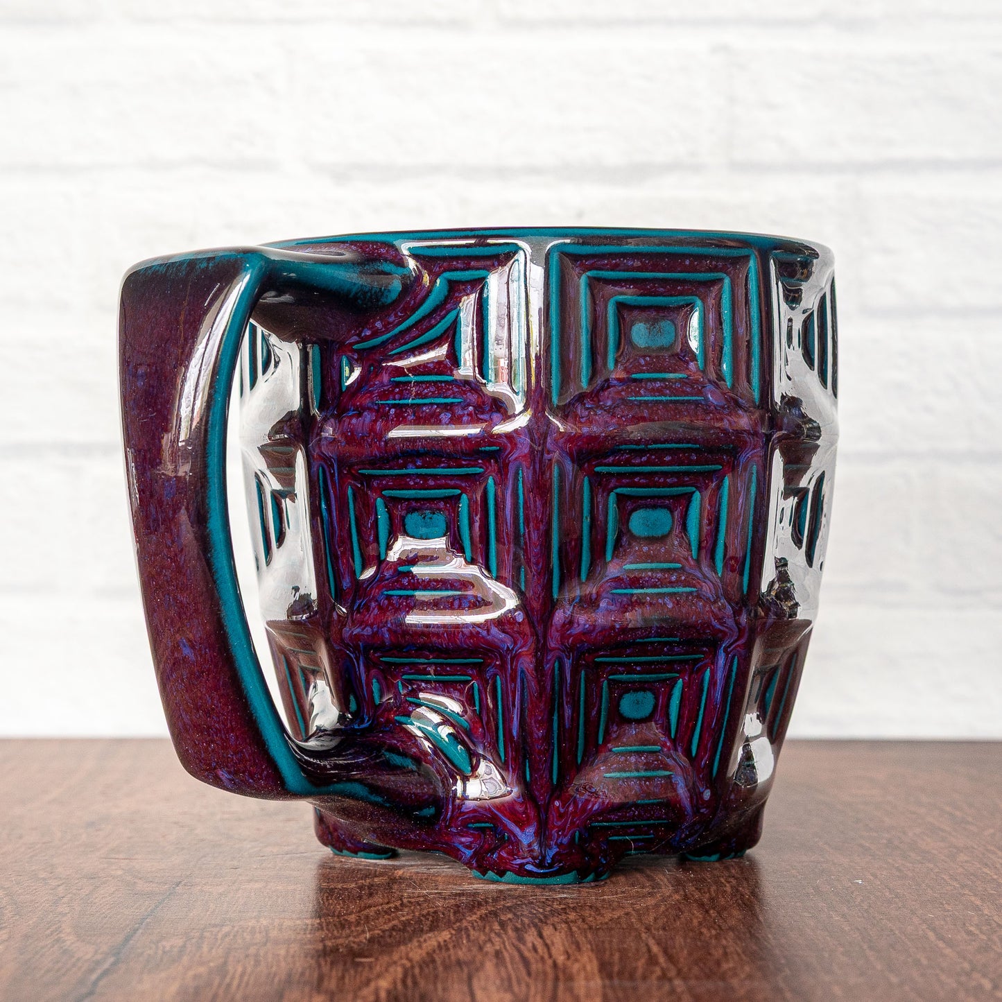 20oz 'Dragon Blood' Squares Mug