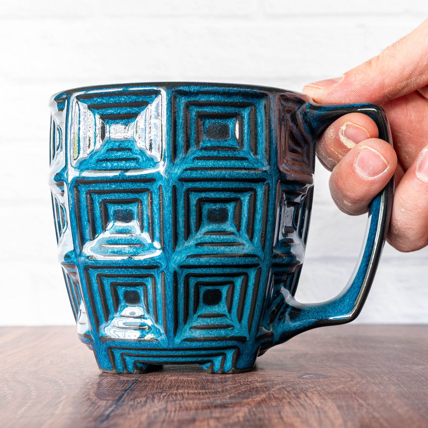 20oz 'Midnight Surf' Squares Mug