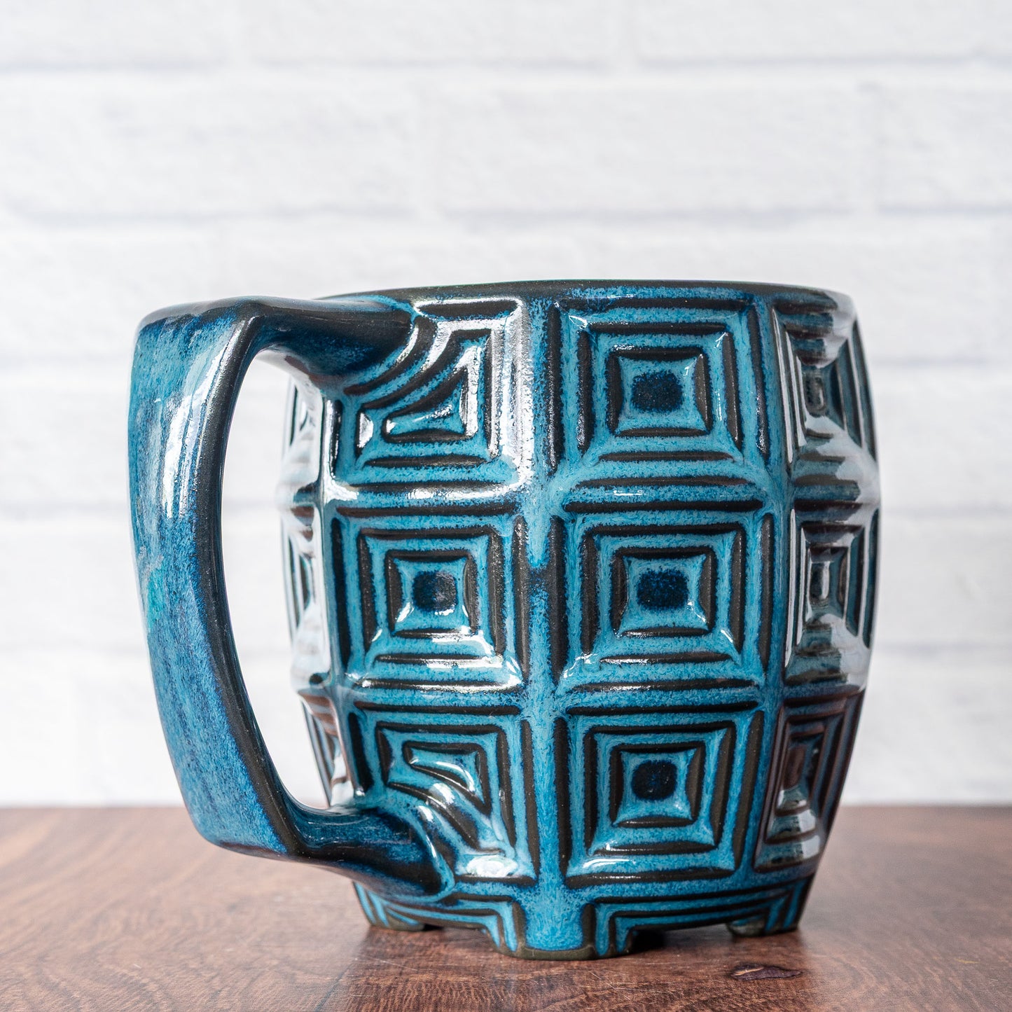 19oz 'Midnight Surf' Pantheon Mug