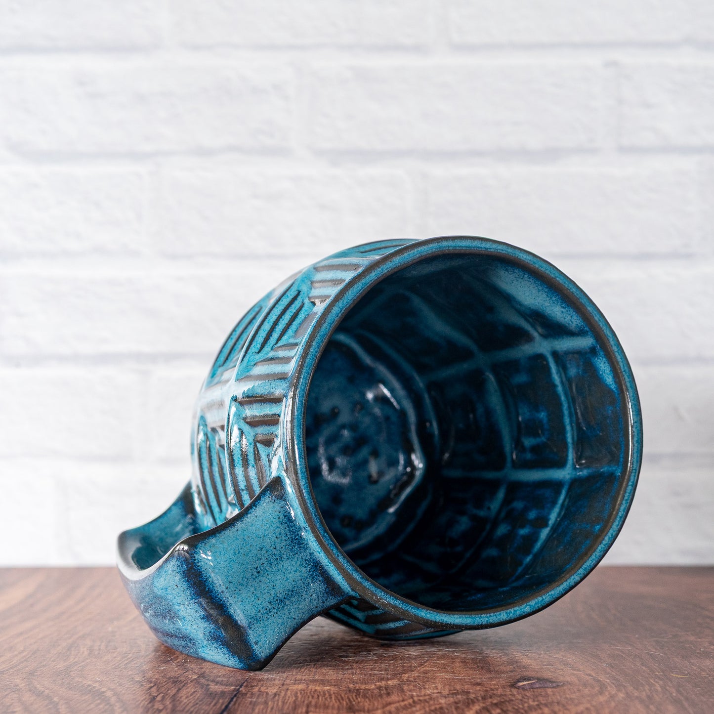 19oz 'Midnight Surf' Pantheon Mug