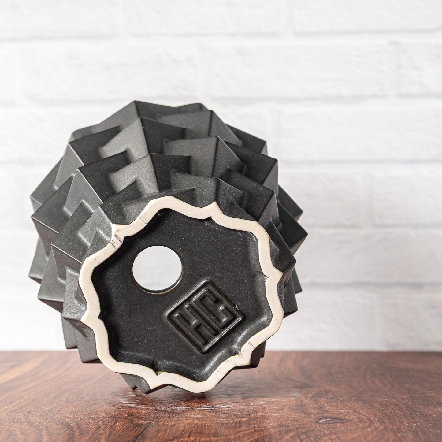 Medium 'Dark Matter' Cubes Planter