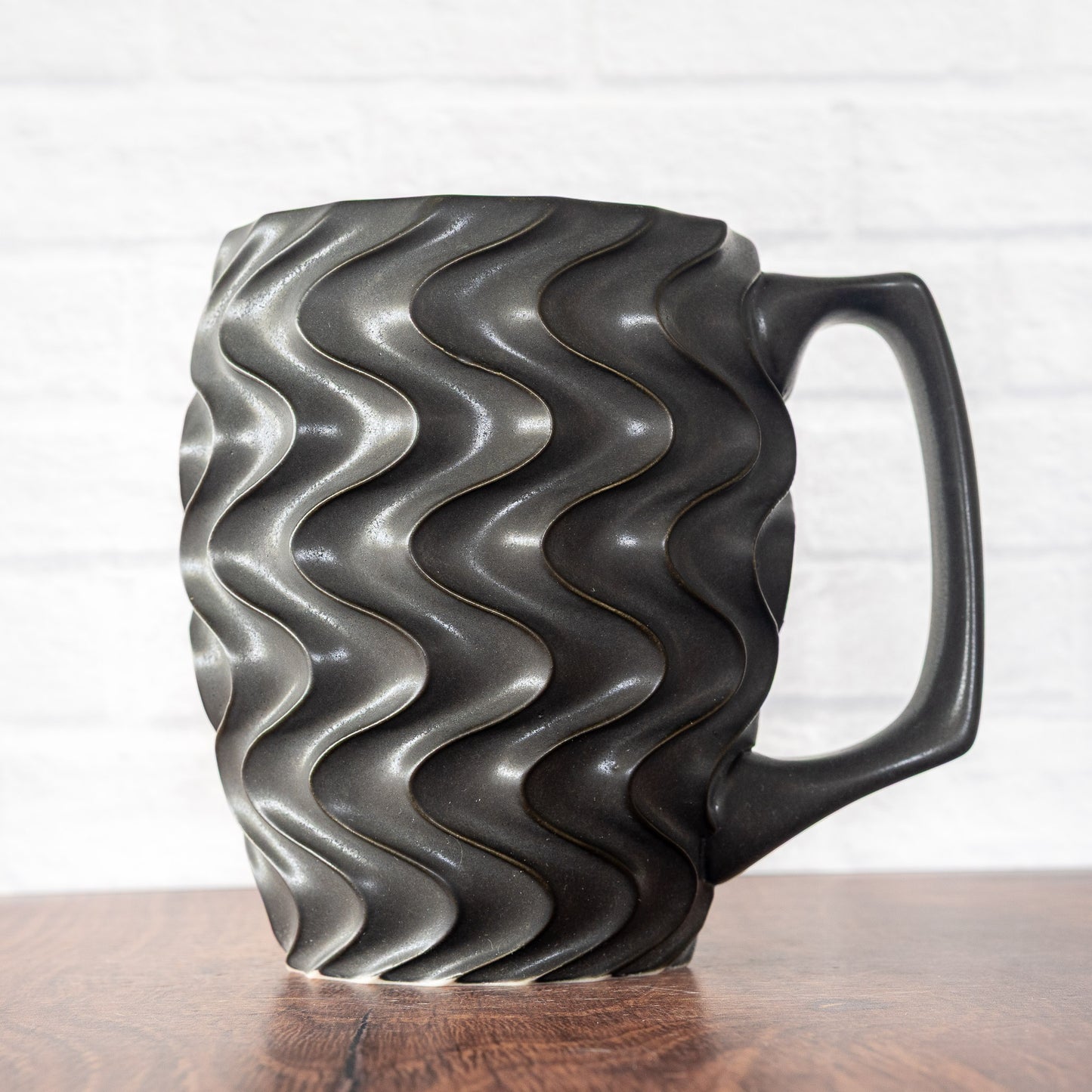 17oz 'Dark Matter' Frequency Mug