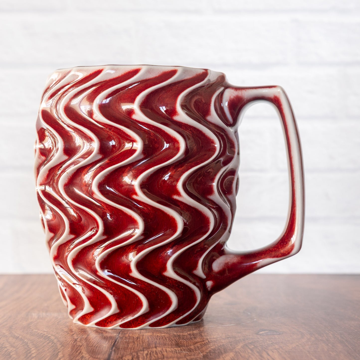 17oz 'Crimson' Frequency Mug