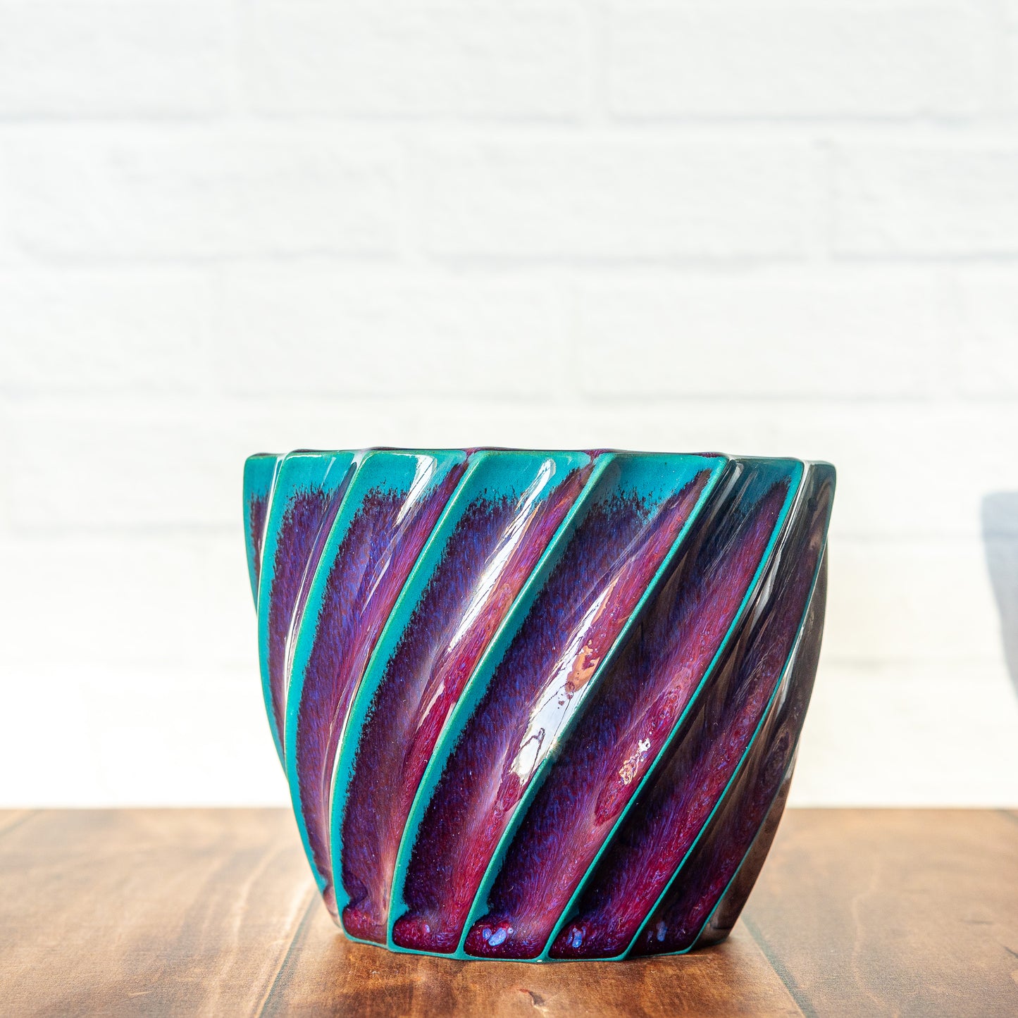 'Dragon Blood' 4.5" Twist Short Planter
