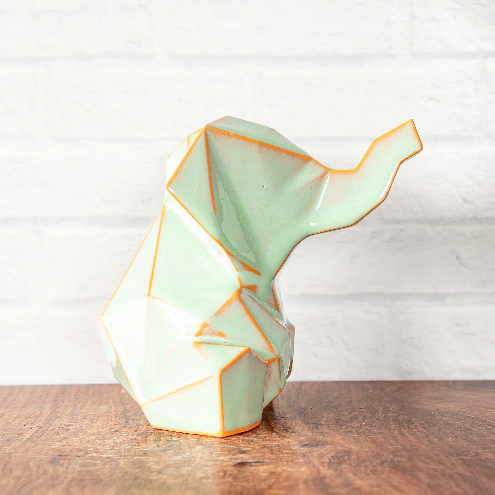 #183 - Medium Elephant