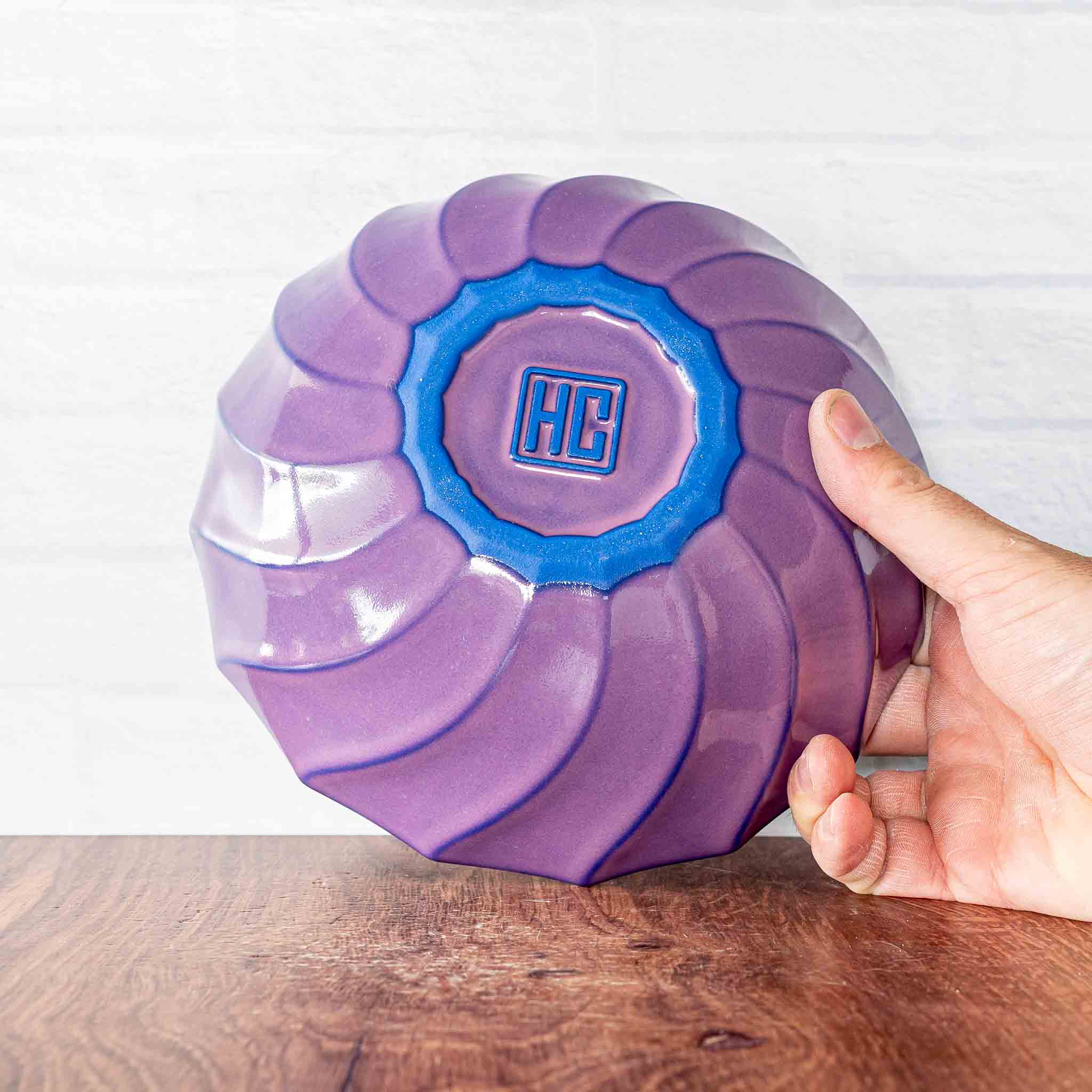 Wide Twist Bowl